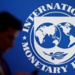 IMF recommends Pakistan to increase taxes to yield additional revenues of 0.5% of GDP: Report